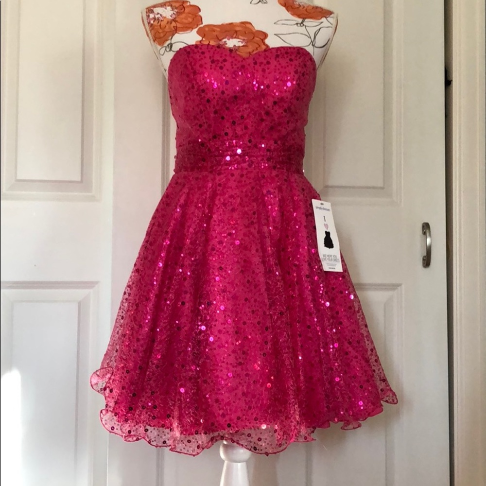 Prom Girl Short Prom Dress.